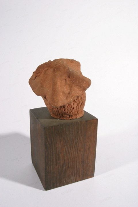 Sculpture- 072